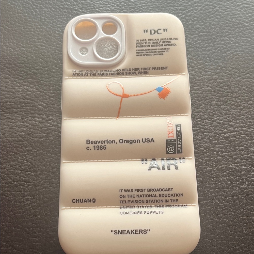 DC Cream Textured Phone Case